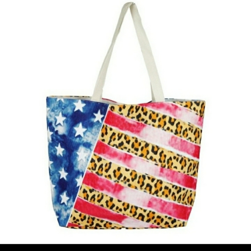 Fierce & Free Flag Print Tote 🐆🇺🇸 NEW